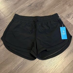Mondetta Performance Gear Faster Athletic Shorts • Women’s M • Black